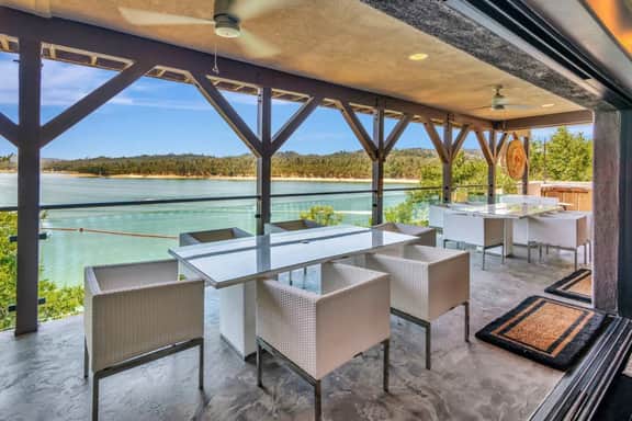 Wander Lake Nacimiento | Private Dock & Wine Country